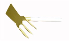 Мотыжка комбинированная МК-1 (лопатка+3зуба) с ручкой